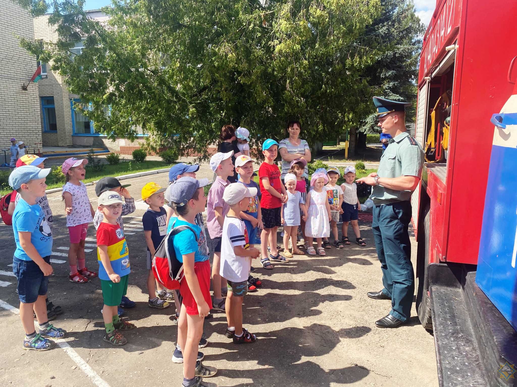 Акция «Каникулы без дыма и огня» продолжается