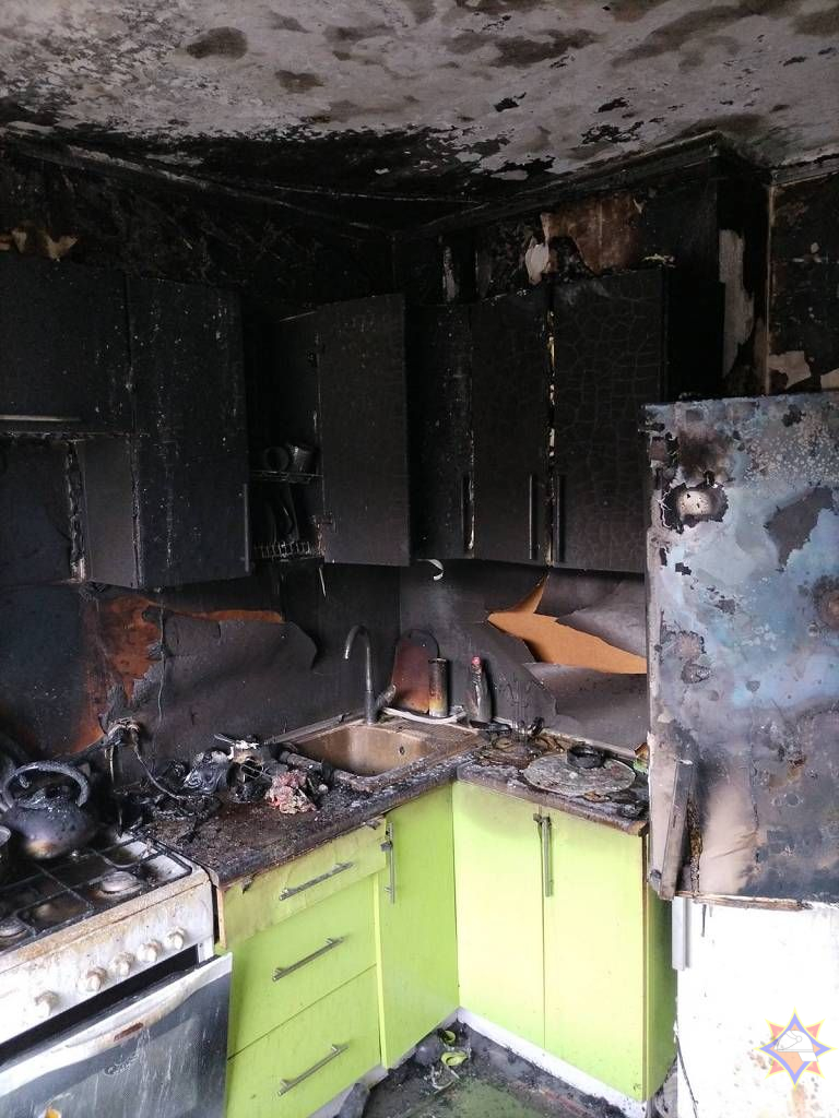 В Лиде дети готовили еду и едва не сожгли квартиру